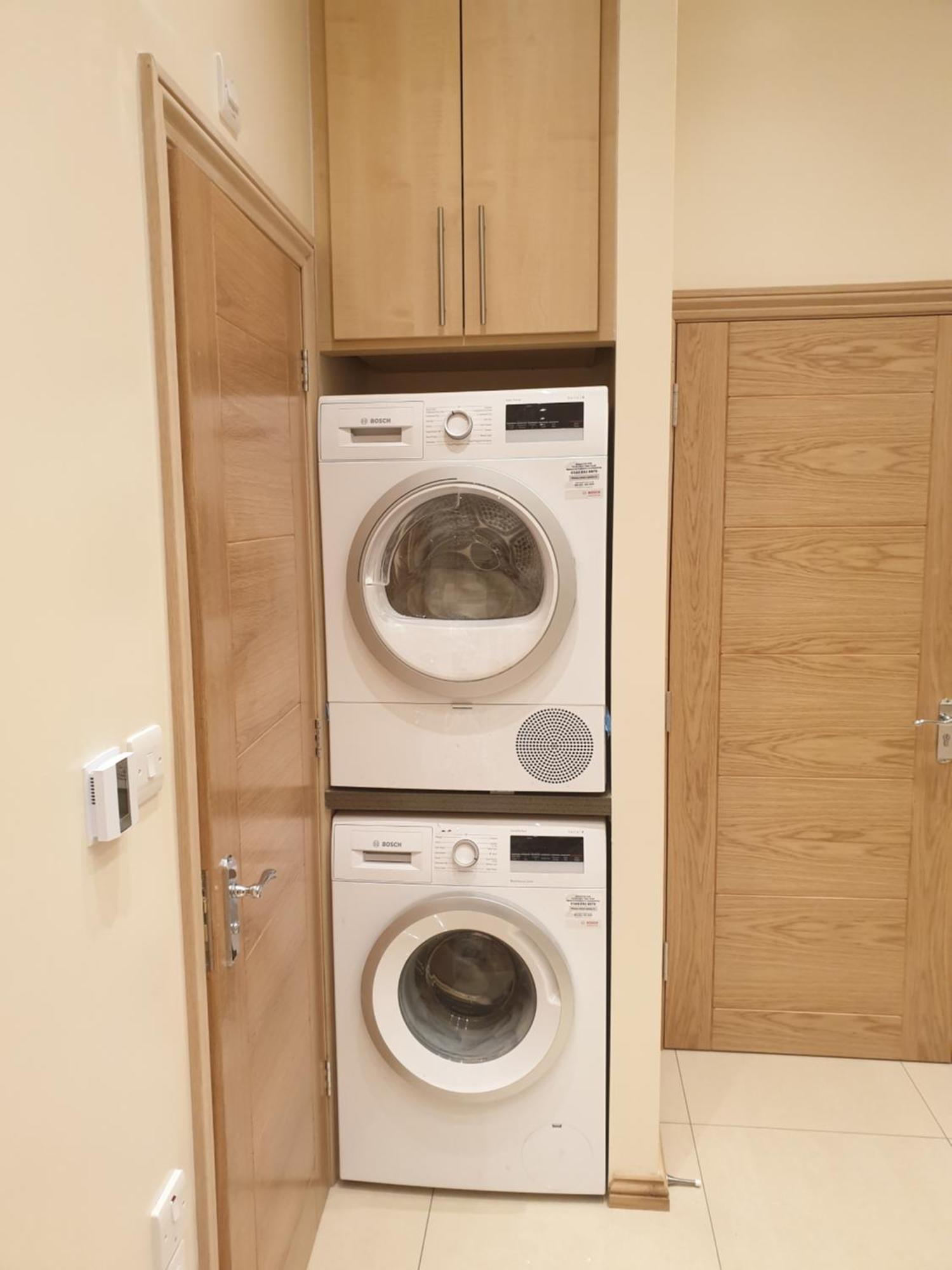 London Luxury Apartments 3 Bedroom Sleeps 8 With 3 Bathrooms 4 Mins Walk To Tube Free Parking อิลฟอร์ด ภายนอก รูปภาพ